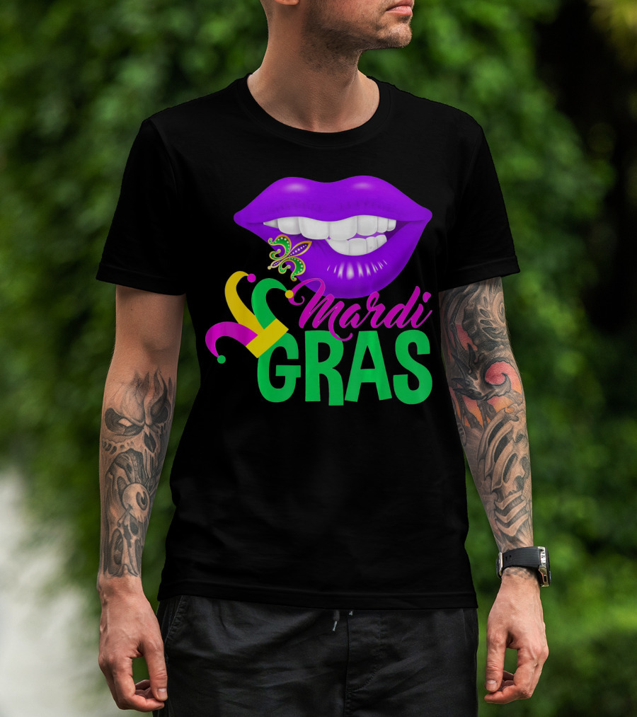 Mardi Gras Lips With Jester Hat And Fleur-de-Lis T-Shirt