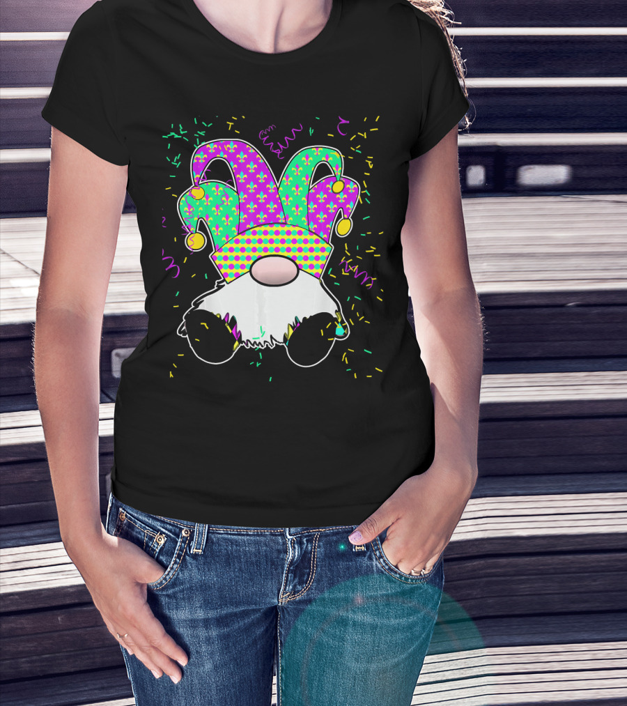 Cute Mardi Gras Gnome Jester Hat Fleur De Lis Fun Confetti T-Shirt