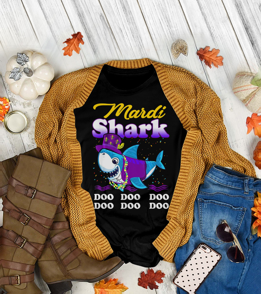Mardi Shark Doo Doo Doo Doo Funny Mardi Gras T-Shirt