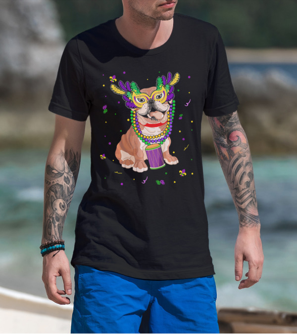 Cute Dog Mom Dog Dad English Bulldog Mardi Gras Beads And Mask T-Shirt