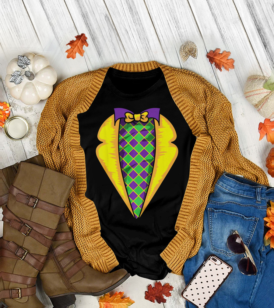 Mardi Gras Tuxedo Costume Yellow Purple Bow Tie Checker T-Shirt