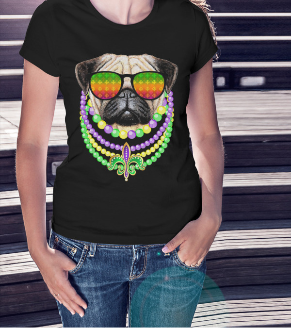 Pug With Beads And Sunglasses Fleur-de-Lis Mardi Gras T-Shirt