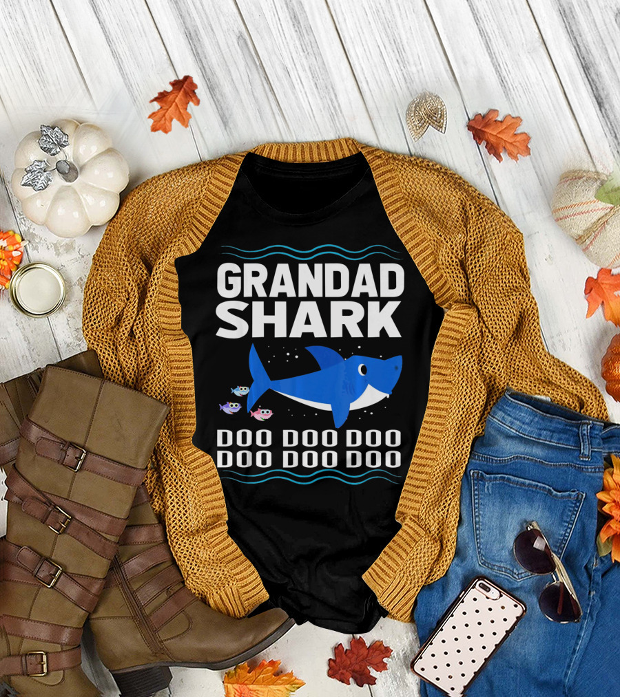 Grandad Shark Doo Doo Doo Doo Doo Doo Funny Baby T-Shirt