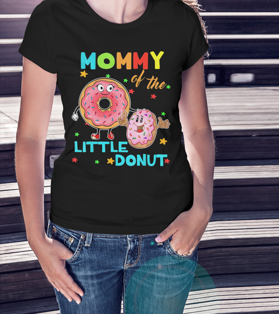 Mommy Of The Little Donut With Cute Colorful Cartoon Donuts And Stars T-Shirt