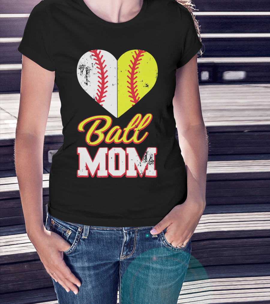 Funny Softball Mom Ball Mom Heart T-Shirt