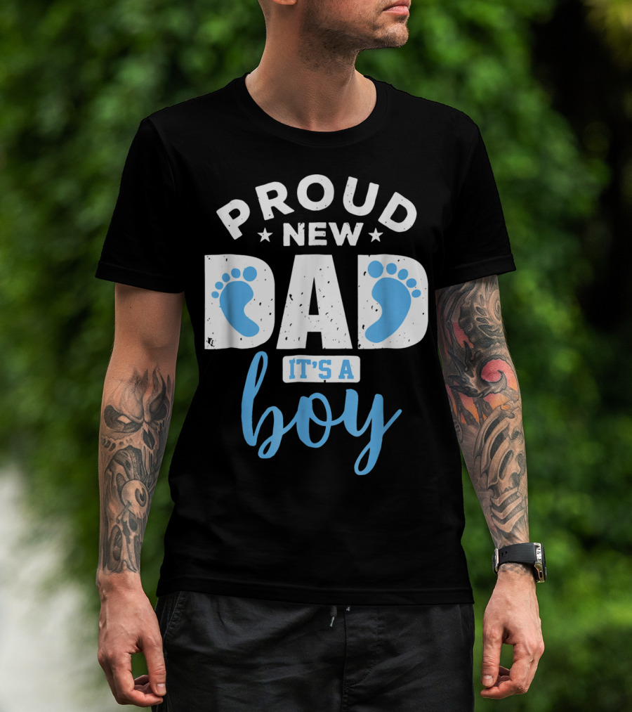 Proud New Dad It's A Boy Blue Footprints T-Shirt