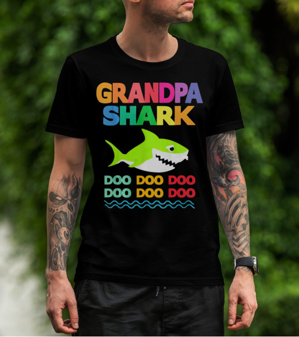 Grandpa Shark Doo Doo Doo Doo Doo T-Shirt