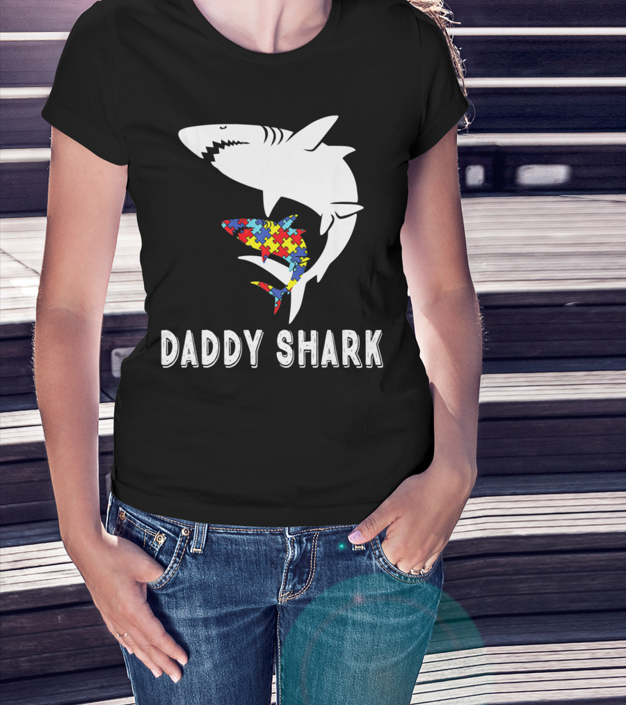 Daddy Shark Autism Awareness Puzzle Piece Sharks T-Shirt