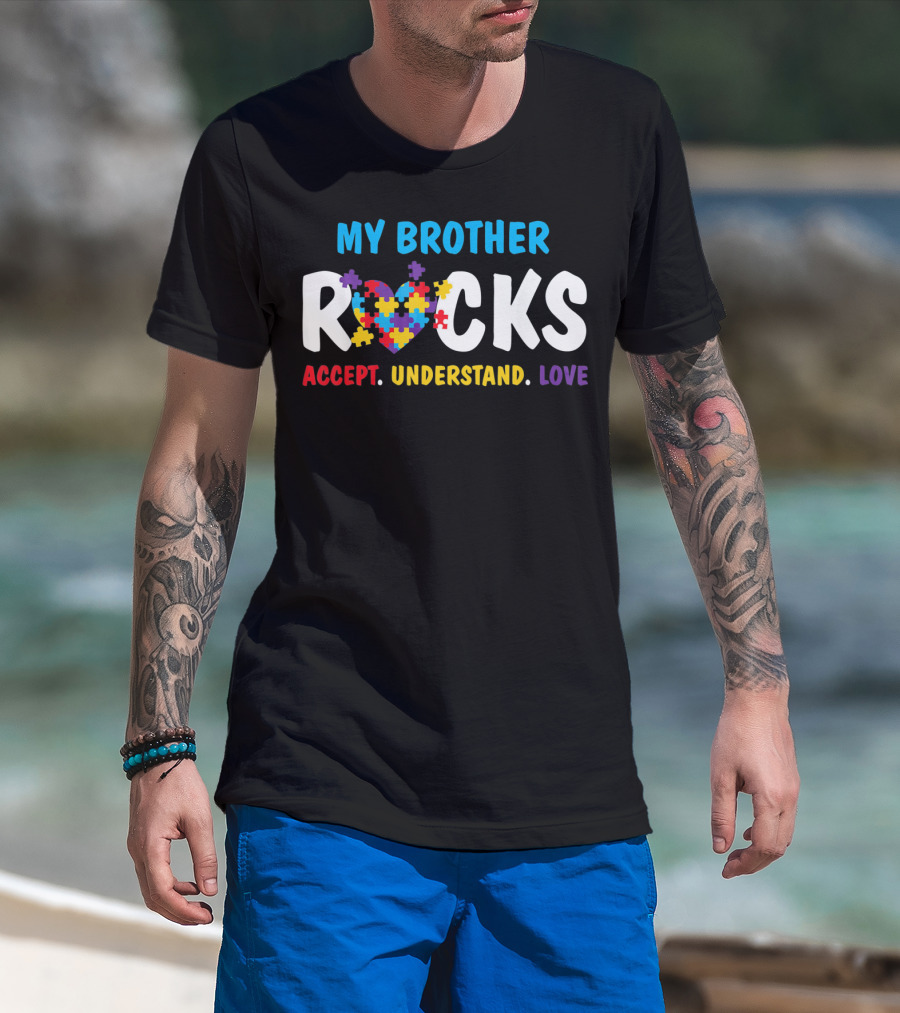 My Brother Rocks Accept Understand Love Puzzle Heart Autism Awareness T-Shirt