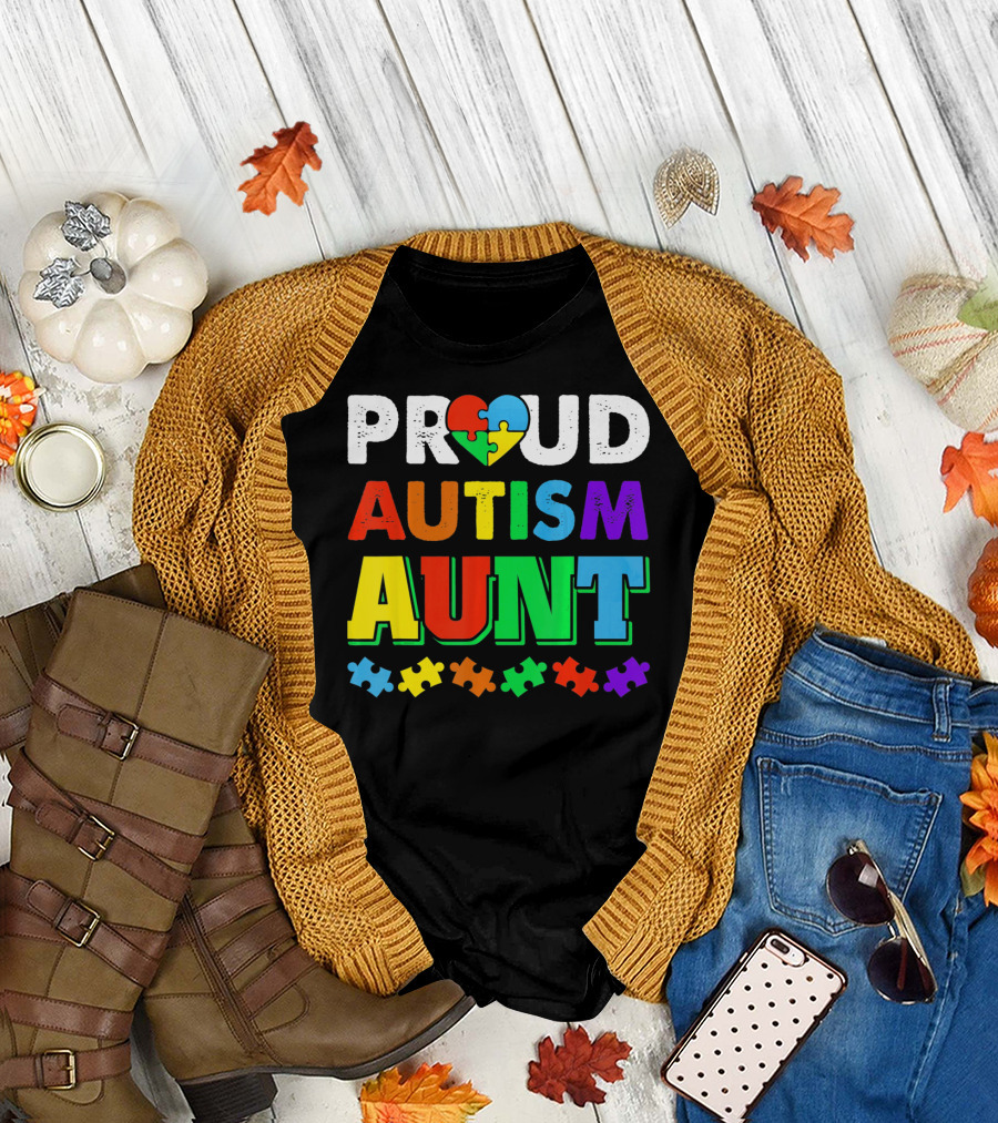Proud Autism Aunt Autism Awareness Puzzle Pieces T-Shirt