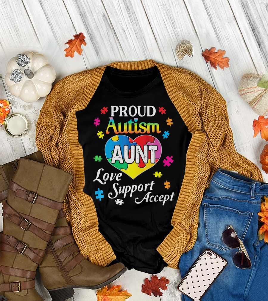 Proud Autism Aunt Heart Love Support Accept Puzzle Pieces T-Shirt