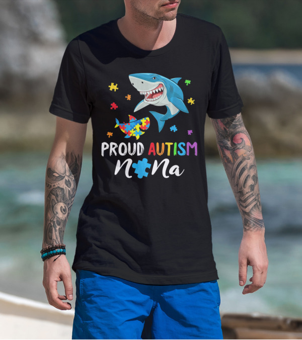Proud Autism Nana Shark With Colorful Puzzle Pieces T-Shirt
