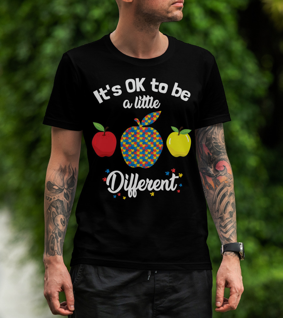 It's OK To Be A Little Different Apple Teacher Aut Puzzle Pattern Red Yellow T-Shirt