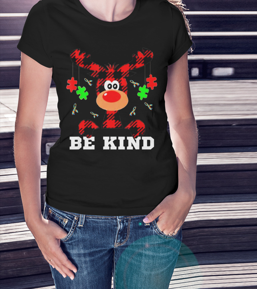 Be Kind Autism Awareness Christmas Reindeer Puzzle Pieces T-Shirt