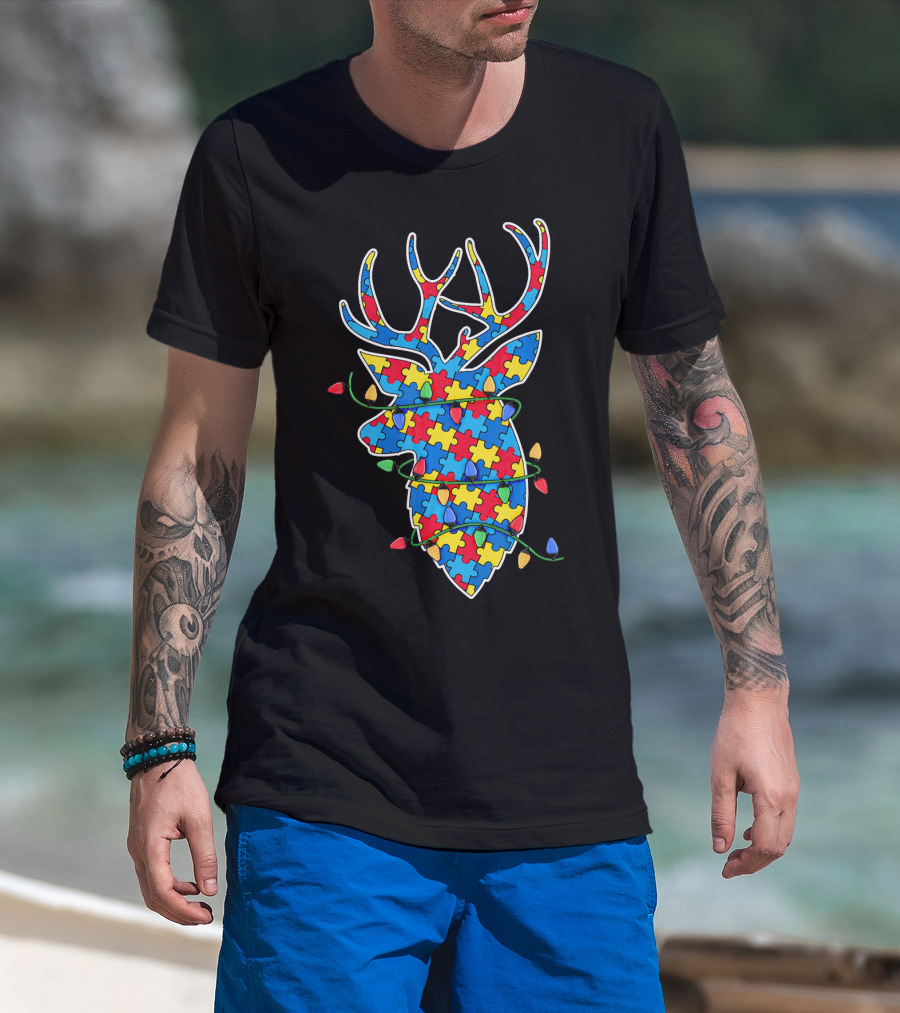 Christmas Autism Awareness Mom Puzzle Reindeer Lights T-Shirt