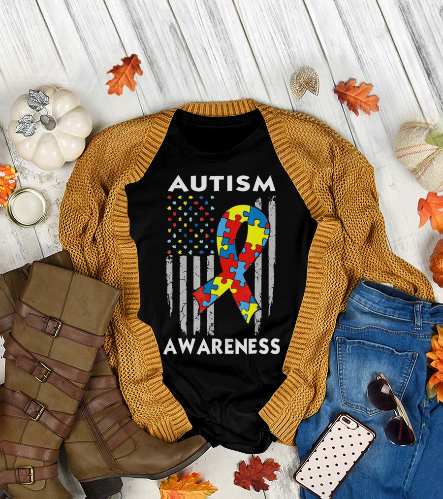 AUTISM AWARENESS USA AMERICAN FLAG PUZZLE T-Shirt