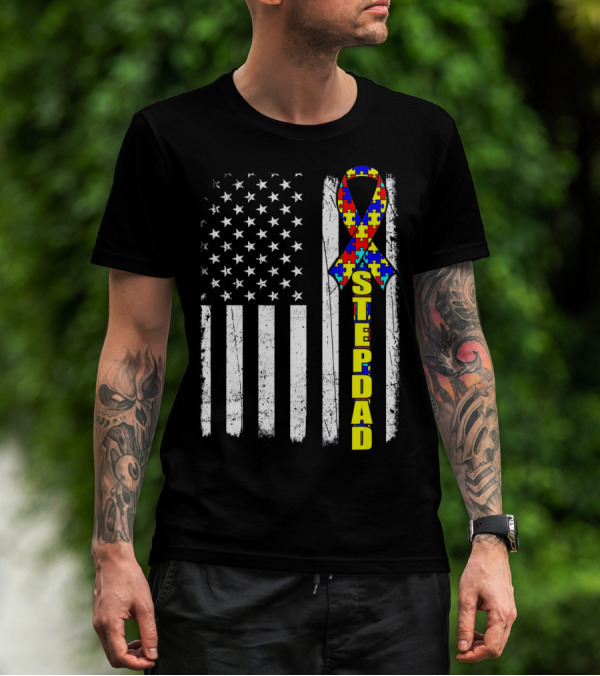 Stepdad Autism Awareness Puzzle Ribbon American Flag T-Shirt