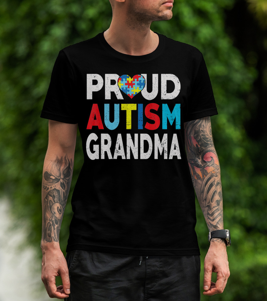 Proud Autism Grandma Heart Puzzle Love T-Shirt