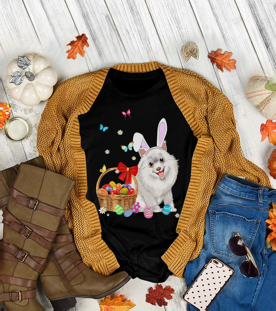 Samoyed Bunny Ear Rabbit Easter Eggs Basket Butterflies T-Shirt