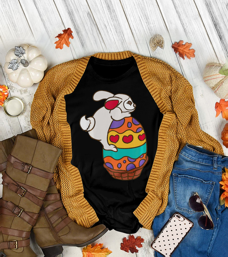 Easter Bunny Hugging Colorful Heart Patterned Egg T-Shirt