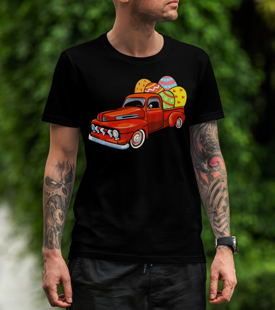 Vintage Easter Egg Pickup Truck With Colorful Eggs T-Shirt