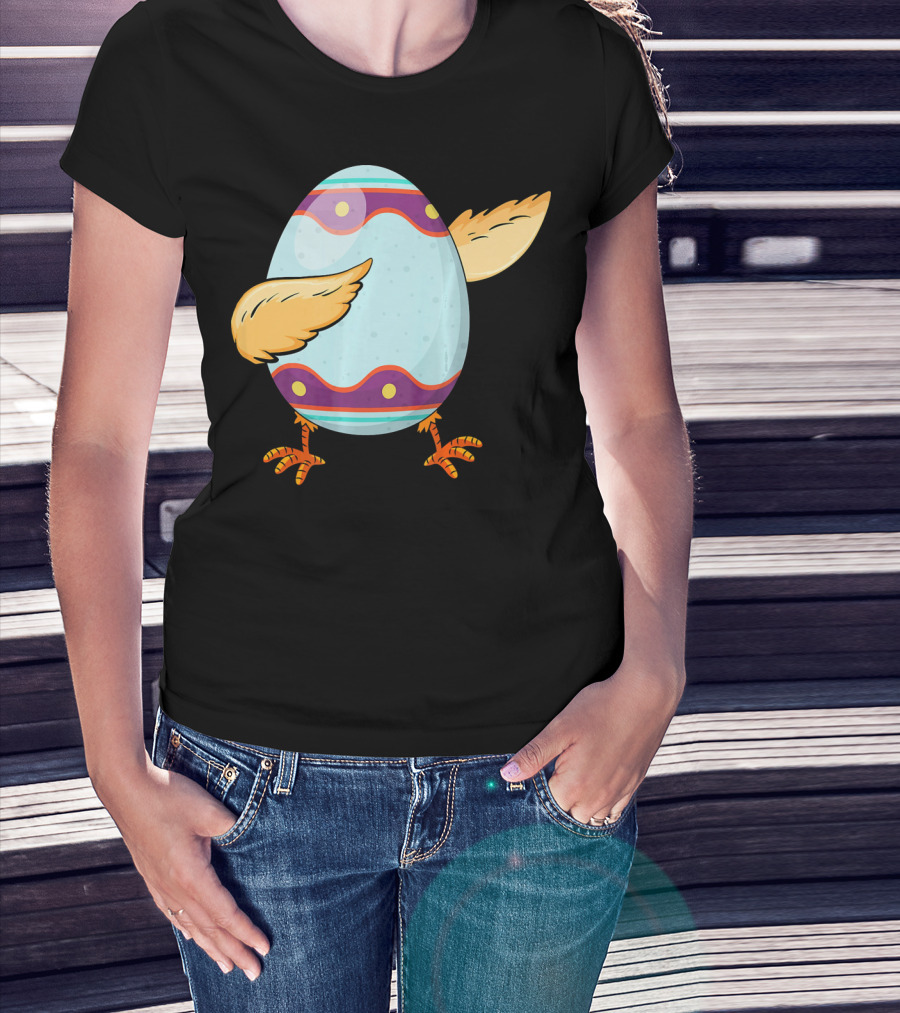Happy Easter Day Funny Dabbing Egg With Wings And Feet T-Shirt