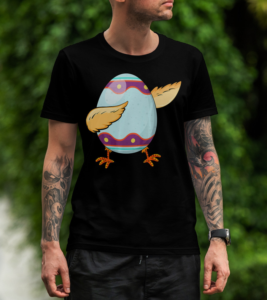 Happy Easter Day Funny Dabbing Egg With Wings And Feet T-Shirt
