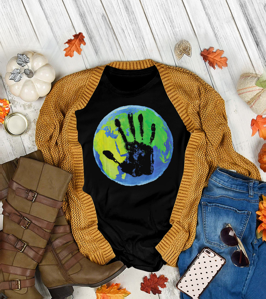 Earth Day Globe with Handprint Nature Conservation T-Shirt