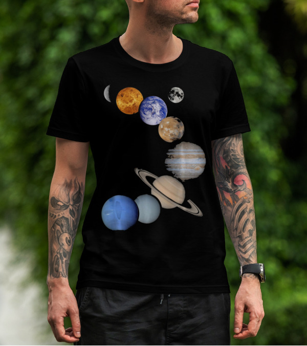 Planet Solar System Earth Moon Sun Mars Jupiter Saturn Neptune Uranus T-Shirt