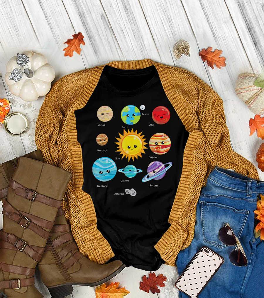 Solar System Planets Earth Moon Sun Venus Mars Mercury Jupiter Neptune Uranus Saturn Asteroid Cartoon T-Shirt