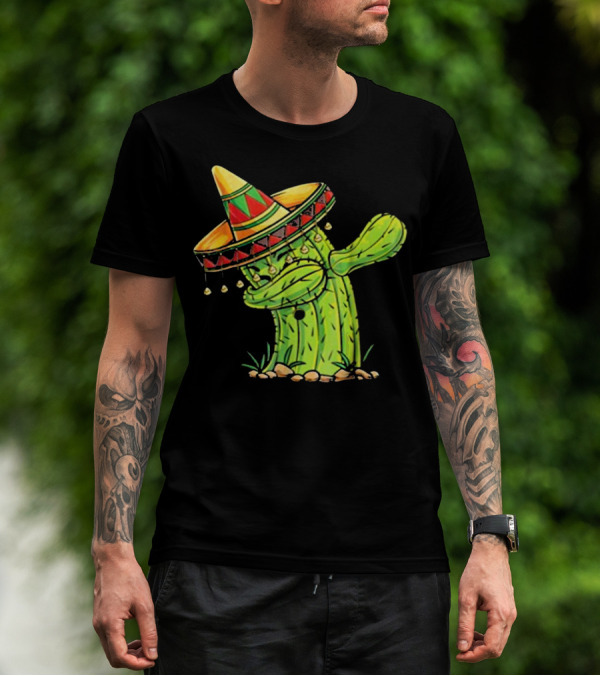 Cinco De Mayo Dabbing Cactus With Sombrero Mex T-Shirt