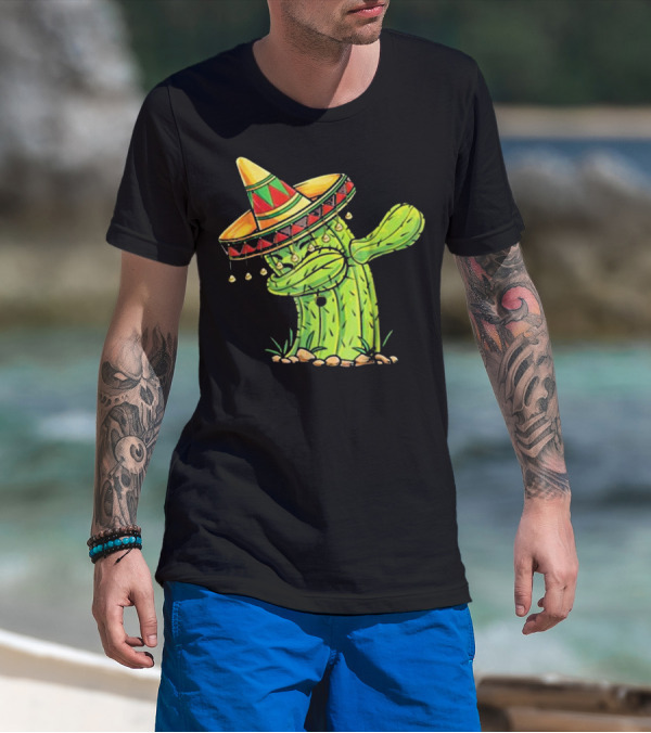 Cinco De Mayo Dabbing Cactus With Sombrero Mex T-Shirt
