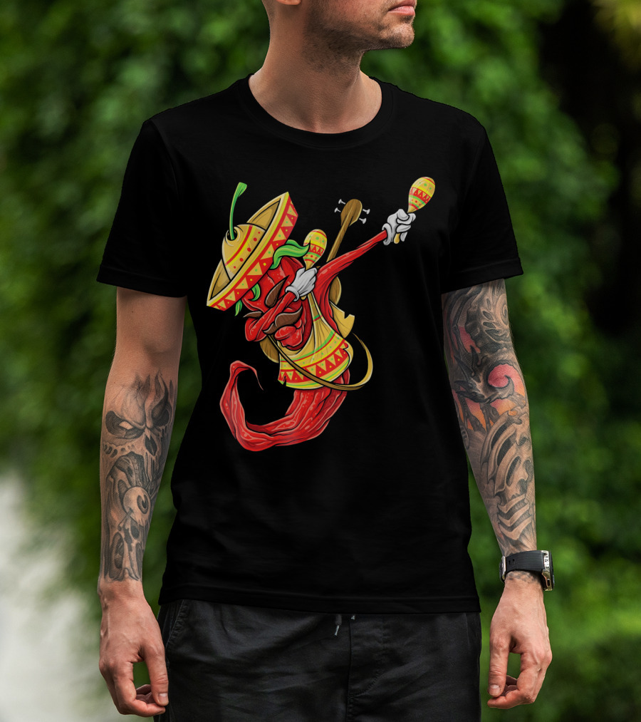 Cinco De Mayo Dabbing Chili Pepper With Sombrero And Maracas T-Shirt