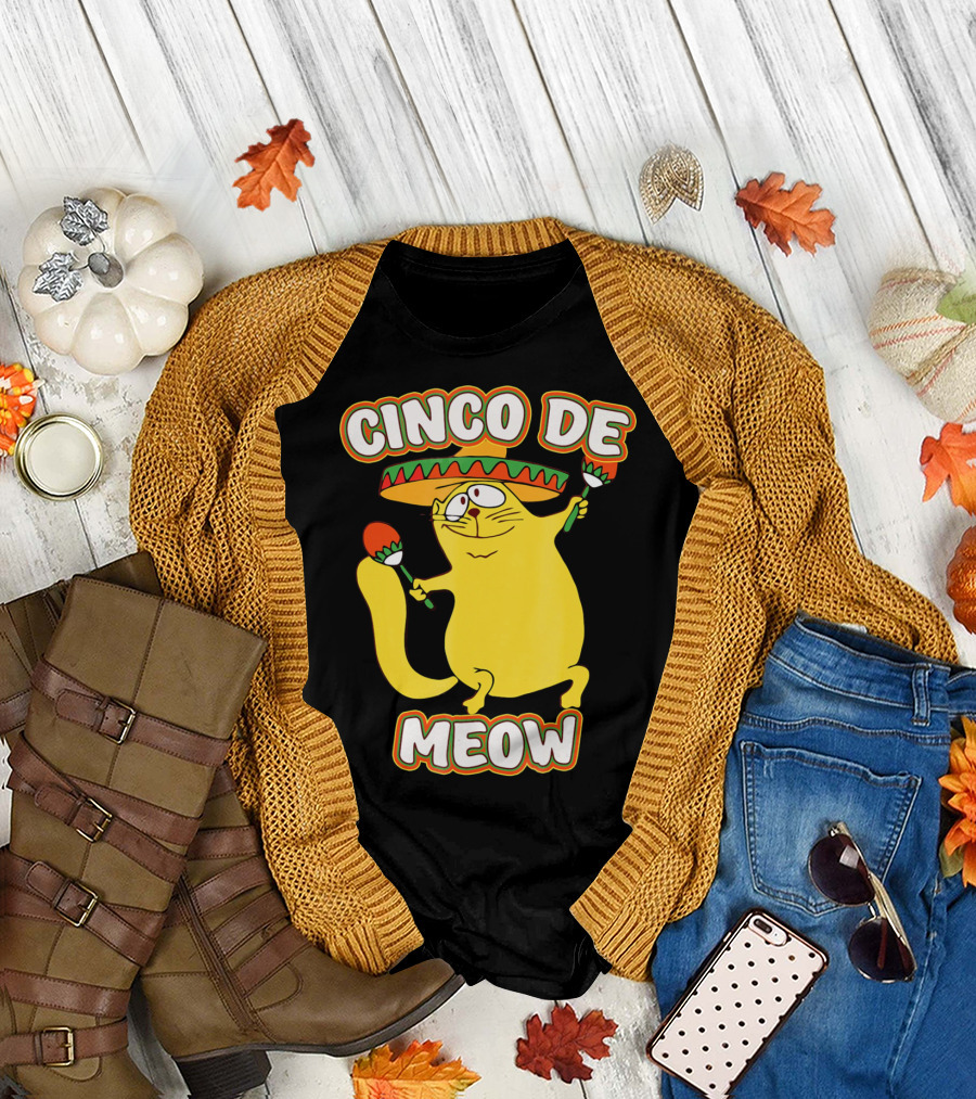 Cinco De Meow Funny Cat Lover Sombrero Party T-Shirt