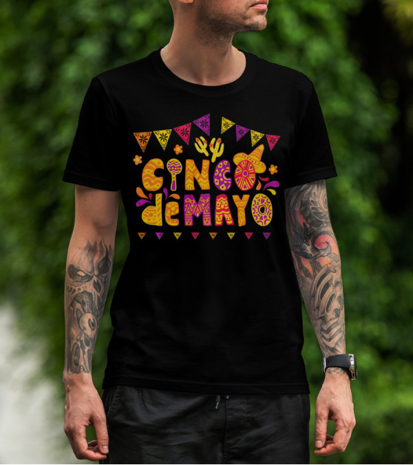 Cinco De Mayo Fiesta Celebration With Cactus And Sombrero T-Shirt