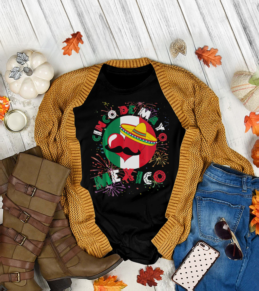 Cinco De Mayo Mexico Celebration Heart Sombrero Fireworks T-Shirt
