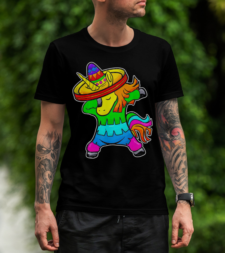 Cinco De Mayo Dabbing Unicorn Sombrero Fiesta T-Shirt