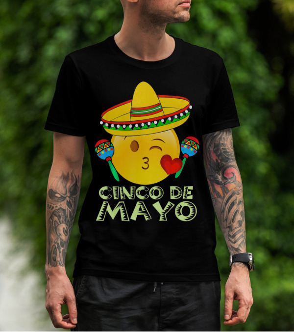 Cinco De Mayo Emoji Sombrero Maracas Kids Women Kisses T-Shirt