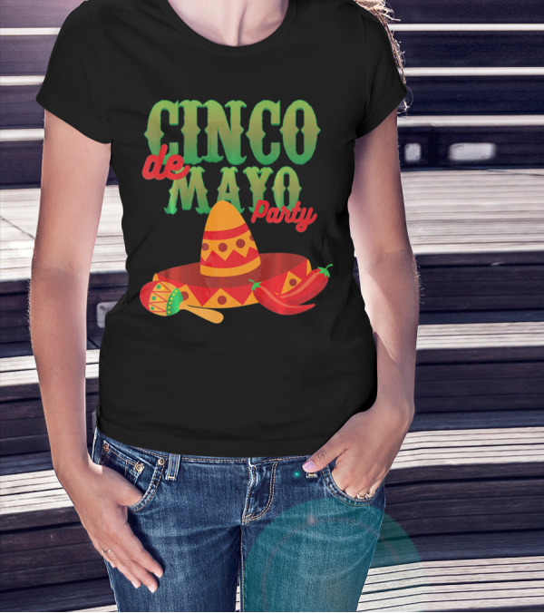 Cinco De Mayo Party Sombrero Maracas Peppers T-Shirt