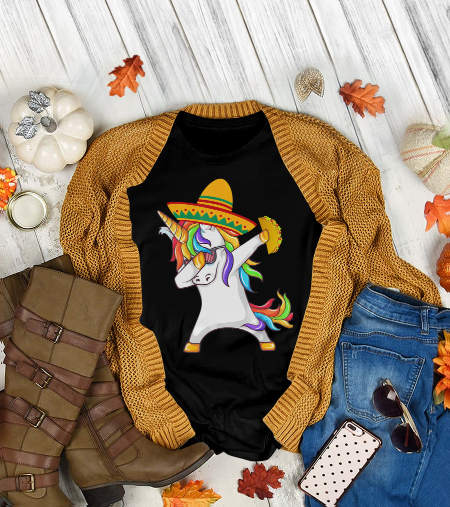 Unicorn Taco Sombrero Dab Funny Alpaca Mexican Cinco de Mayo T-Shirt