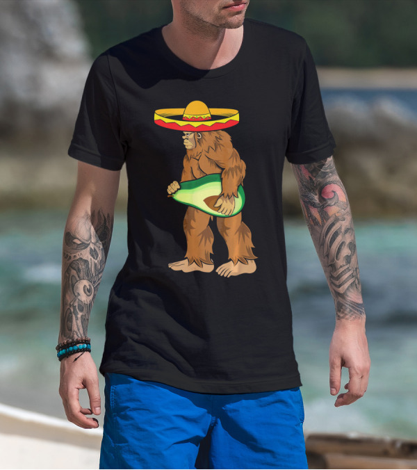 Bigfoot Sombrero Avocado Cinco De Mayo T-Shirt