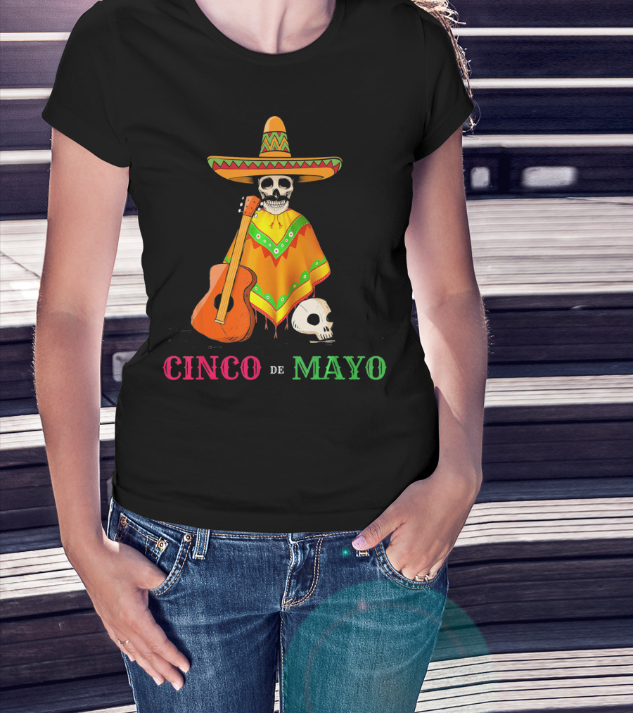 Cinco De Mayo Sombrero Skull Poncho Guitar T-Shirt
