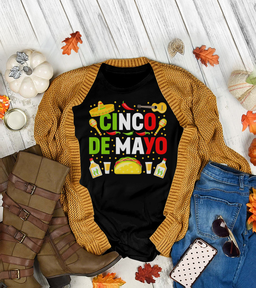 Cinco De Mayo Celebration Taco Maracas Sombrero Guitar Tequila Fiesta T-Shirt