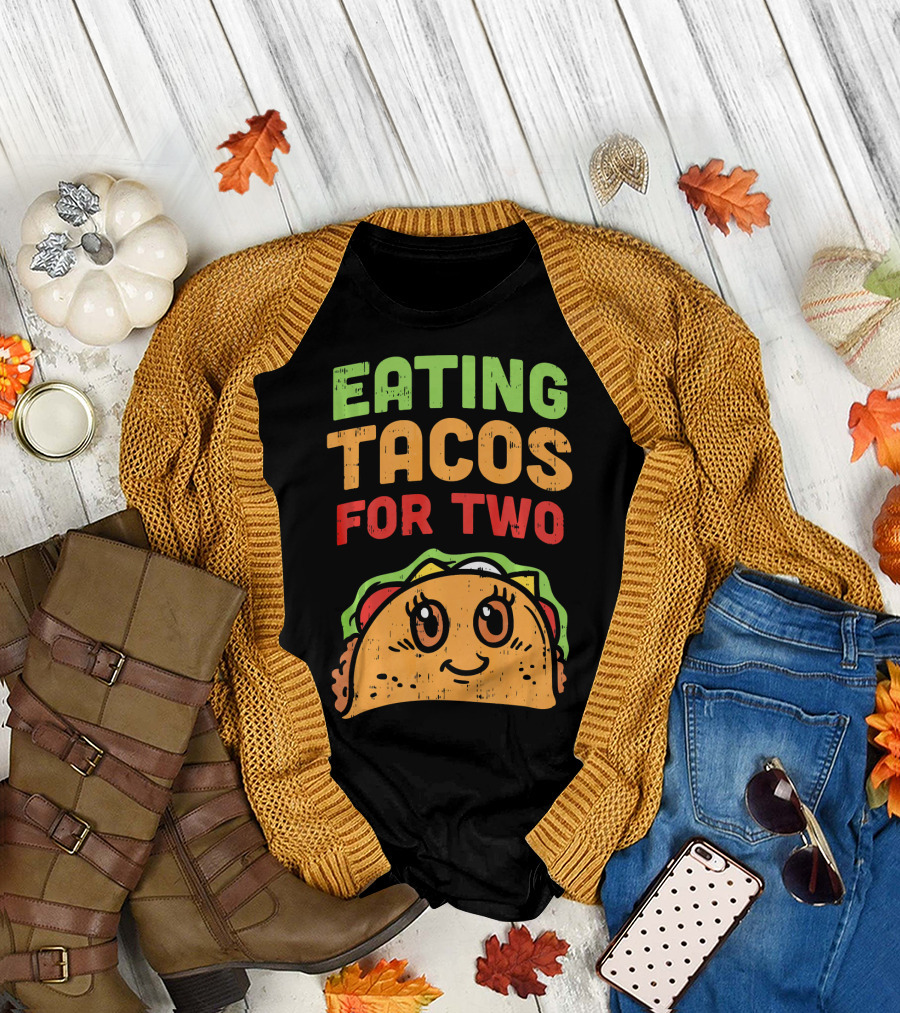 Eating Tacos for Two Cute Taco Character Pregnancy Announcement T-Shirt