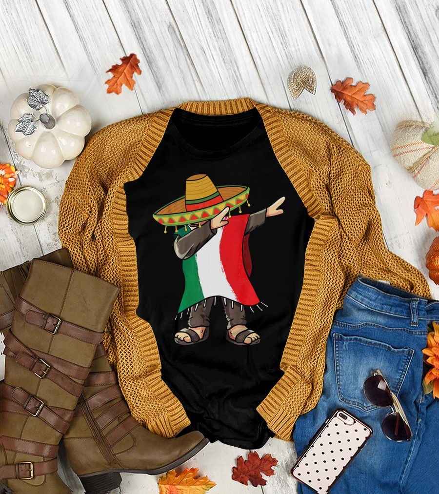 Mexican Flag Poncho Man Dabbing Cinco De Mayo Sombrero T-Shirt