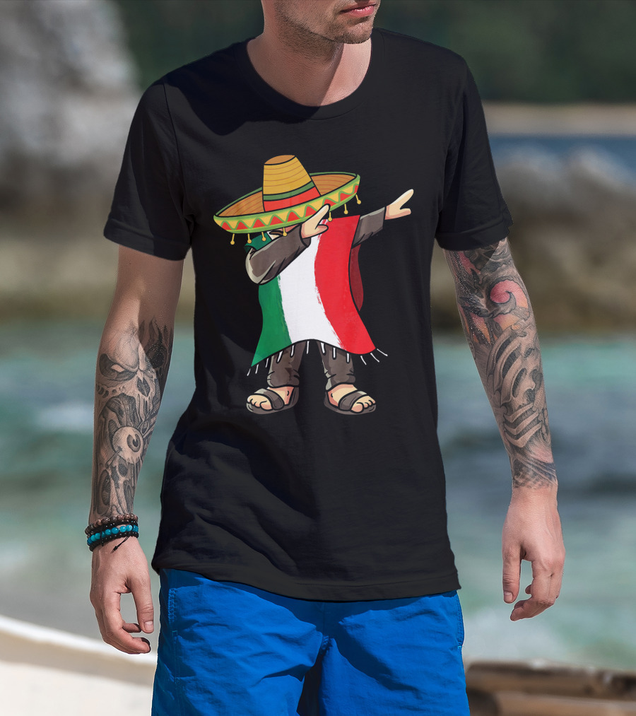 Mexican Flag Poncho Man Dabbing Cinco De Mayo Sombrero T-Shirt