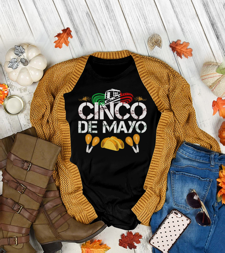 Cinco De Mayo Sombrero Tacos Maracas Fiesta T-Shirt