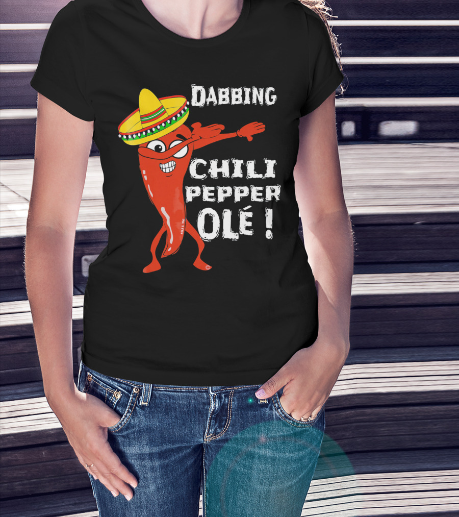 Dabbing Chili Pepper Olé Cinco With Sombrero T-Shirt