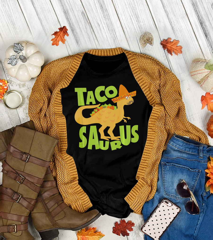 Taco Dinosaur Sombrero Tacosa Saurus Cinco de Mayo T-Shirt