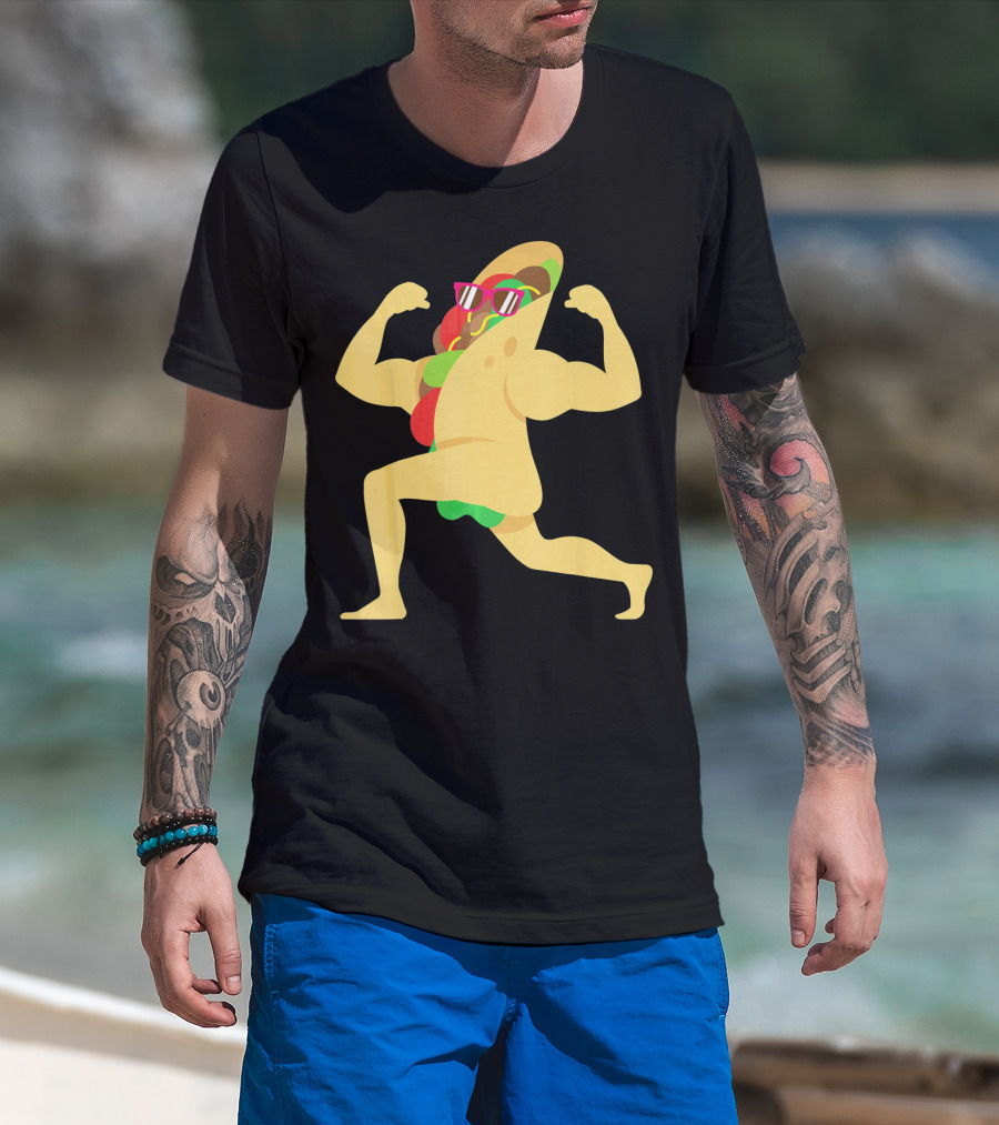 Muscle Beach Taco Funny Mexican Cinco De Mayo Flexing Bodybuilder T-Shirt